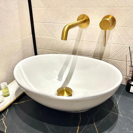 Avenzoar Apartment *